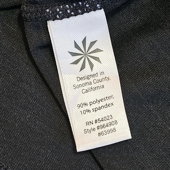 Athleta Pacifica UPF Black Sleeveless Tank - Picture 10 of 10